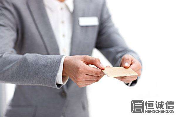 变更公司地址需要向工商局提交哪些材料？